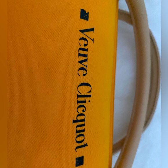 VEUVE CLICQUOT ORANGE Champagne Traveller bag Carry case - Picture 3 of 8
